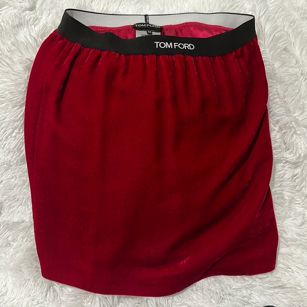Tom Ford Velvet Red Skirt - Size 38 (US size 8)